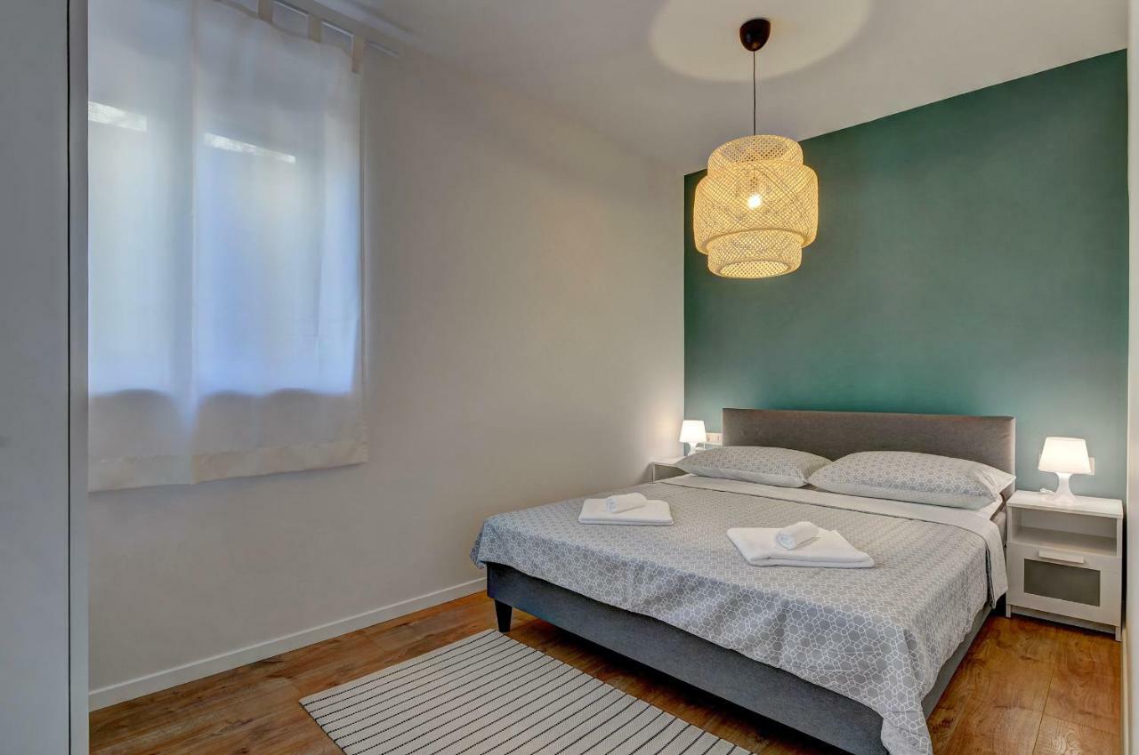 Apartman D Пула Экстерьер фото